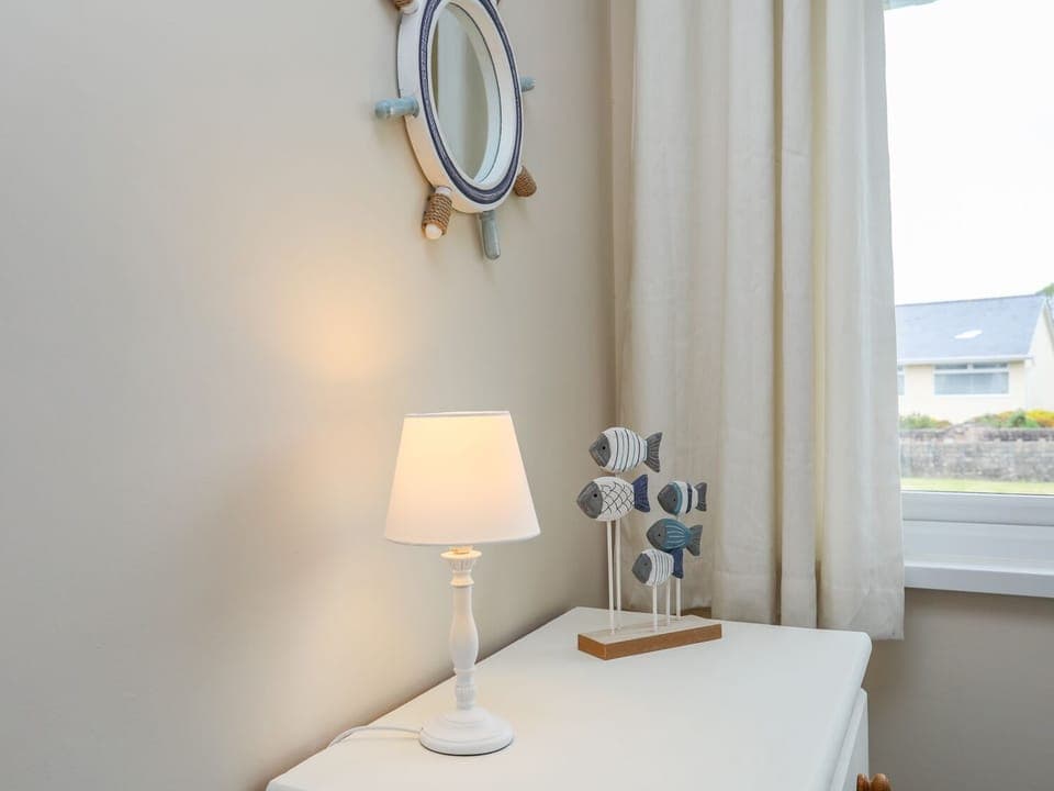 Cottage | 3 bedrooms, individually decorated, individually furnished, free WiFi