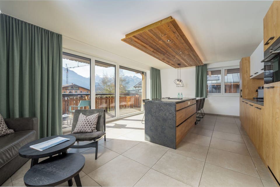 Deluxe Suite, 3 Bedrooms, Balcony (with Sofabed) | Private kitchen | Fridge