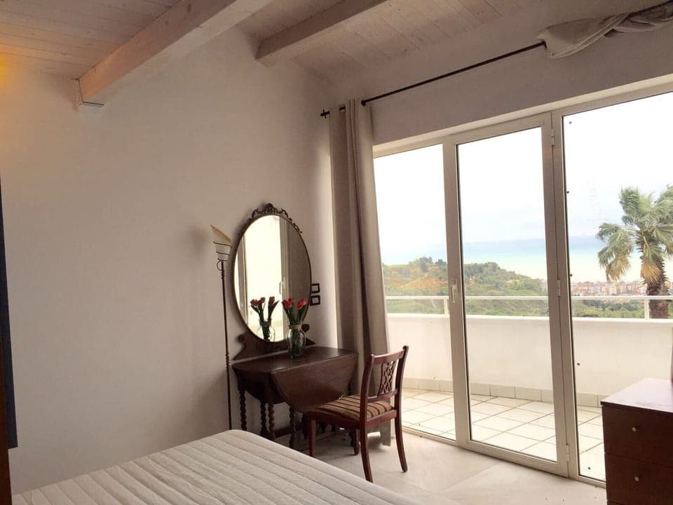 Standard Double Room | Desk, rollaway beds, free WiFi, bed sheets