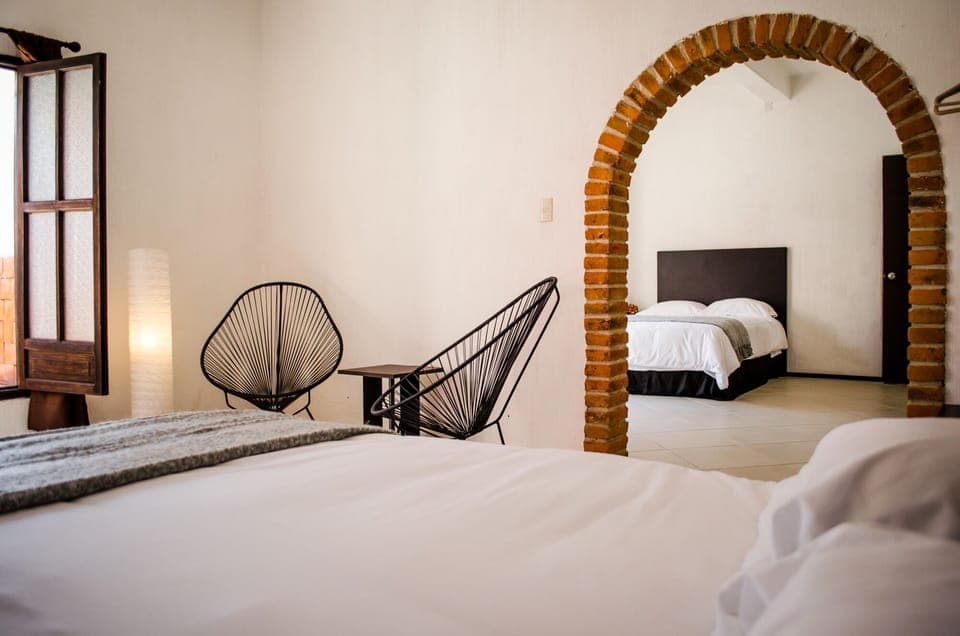 Superior Studio Suite | Free WiFi, bed sheets