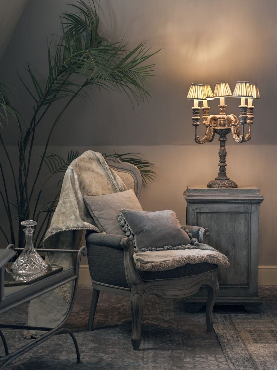 Executive Room | Minibar, in-room safe, desk, blackout drapes