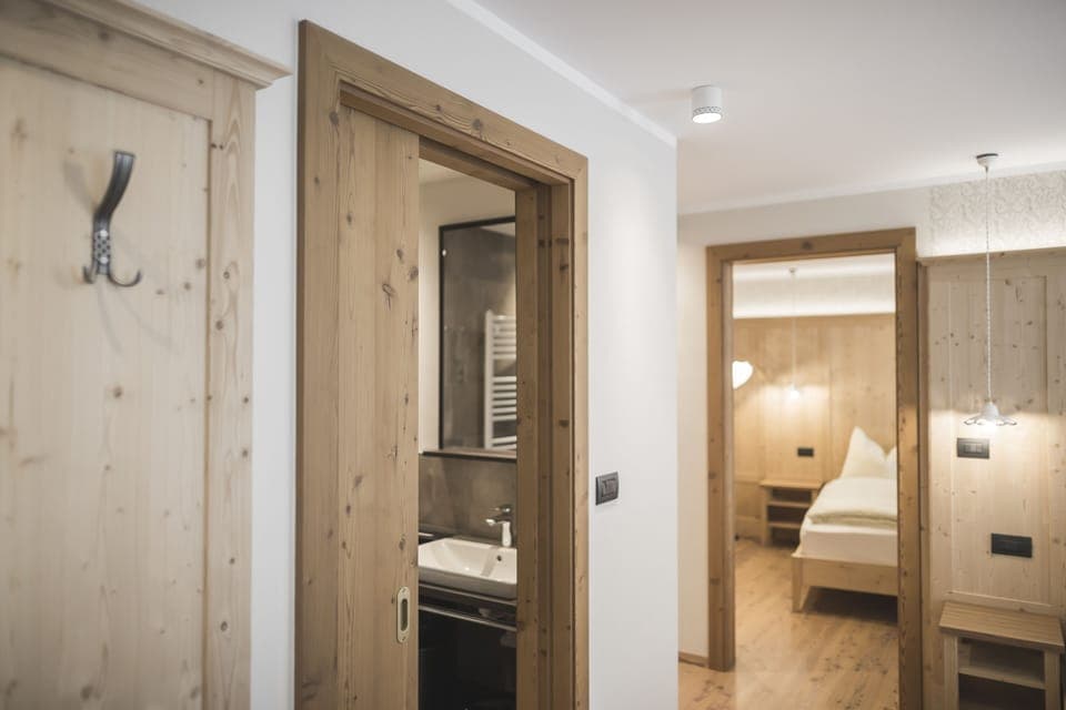 Junior Suite, 2 Bedrooms (Family Maria) | In-room safe, desk, laptop workspace, blackout drapes