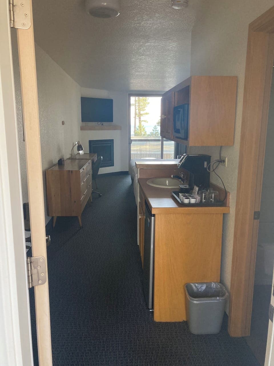 Signature Room, 2 Queen Beds, Lake View | Hypo-allergenic bedding, blackout drapes, soundproofing, free WiFi