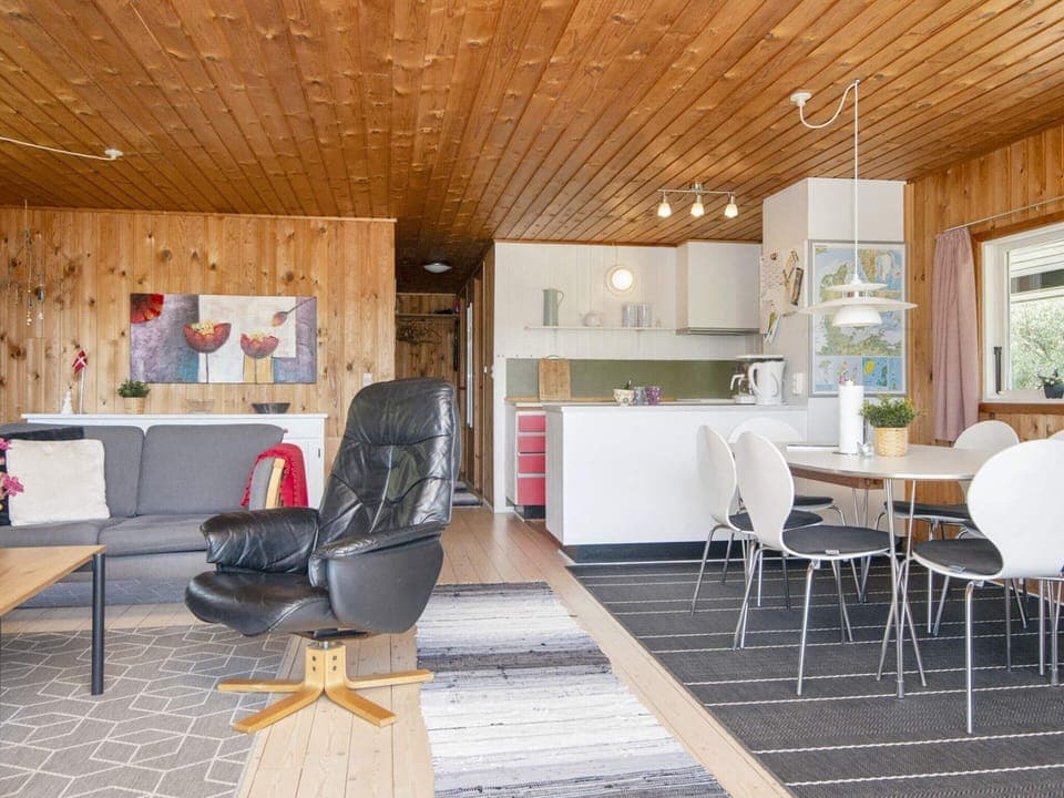 House | Private kitchen | Highchair