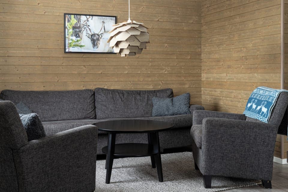 Superior Cabin, 2 Bedrooms (6 Beds) | Living area