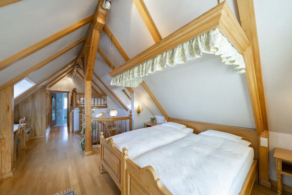 Exclusive Double Room | Hypo-allergenic bedding, minibar, in-room safe, desk