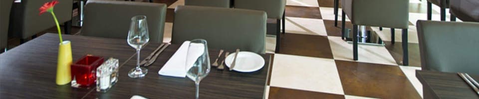 Breakfast and dinner served, Regional cuisine