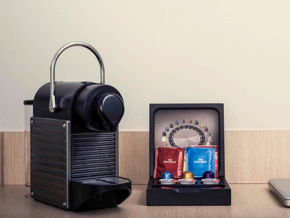 Privilege, Room, 1 Double Bed | In-room safe, desk, blackout drapes, soundproofing