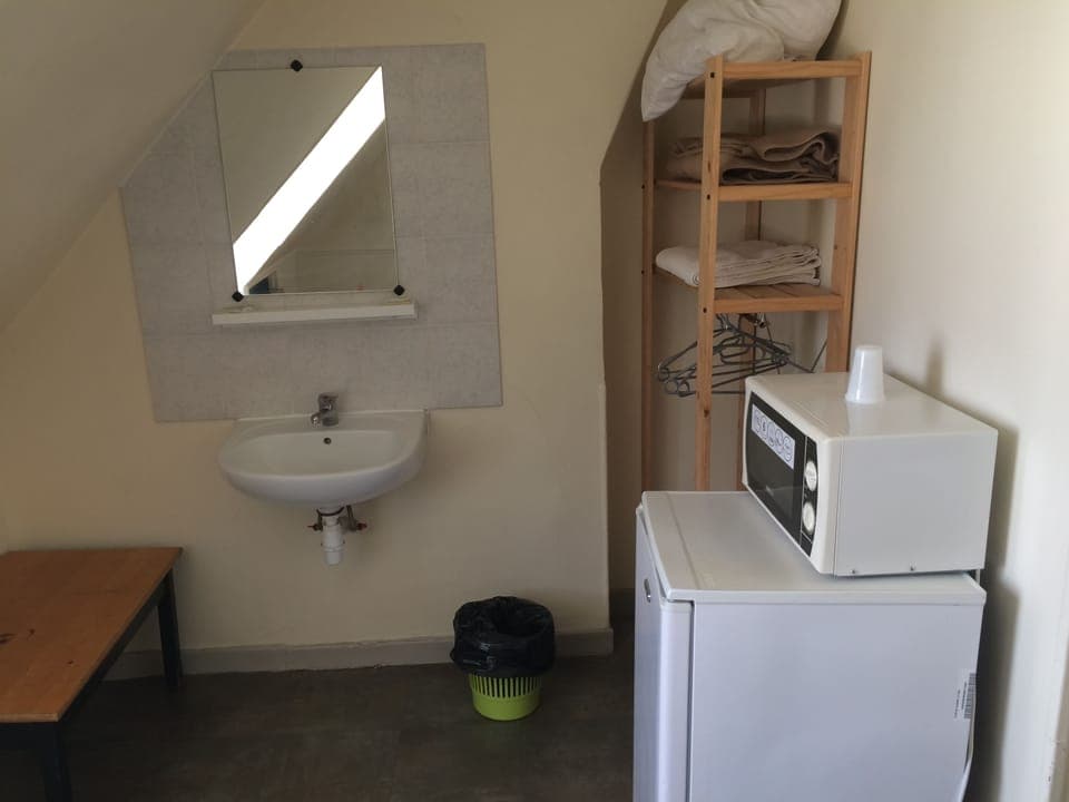 Economy Double Room, Shared Bathroom | Bathroom | Towels