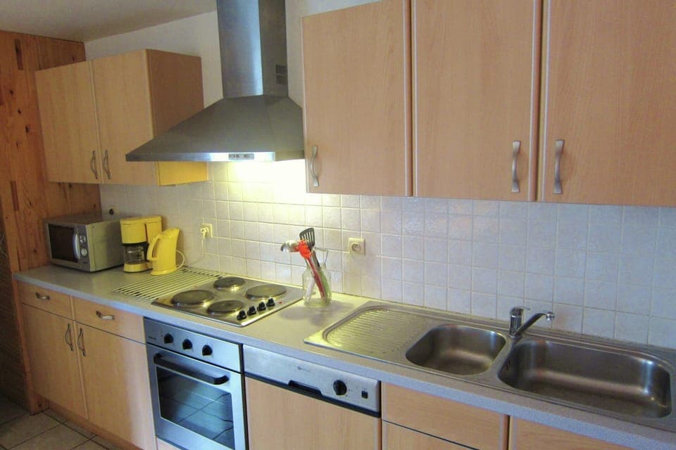 House | Private kitchen | Highchair