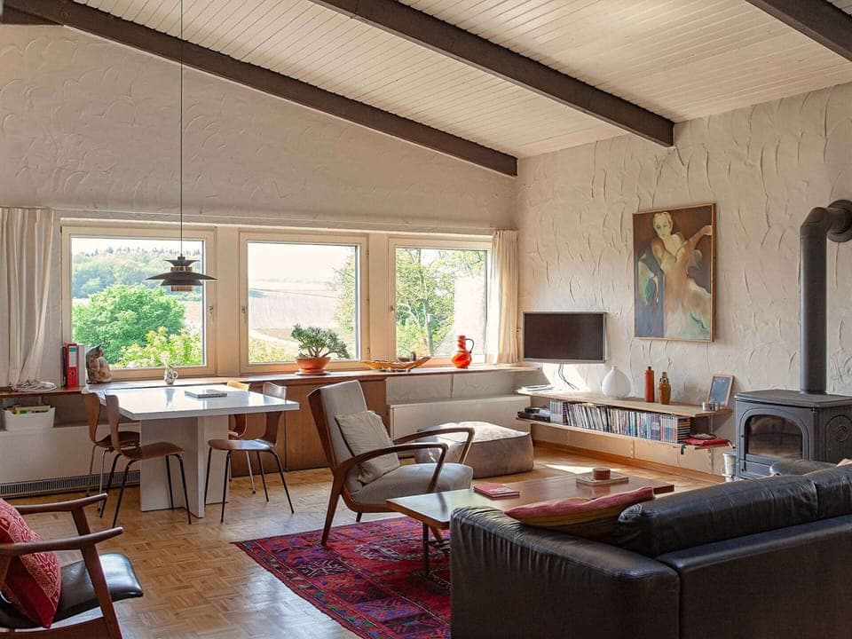 House | Living area | Fireplace