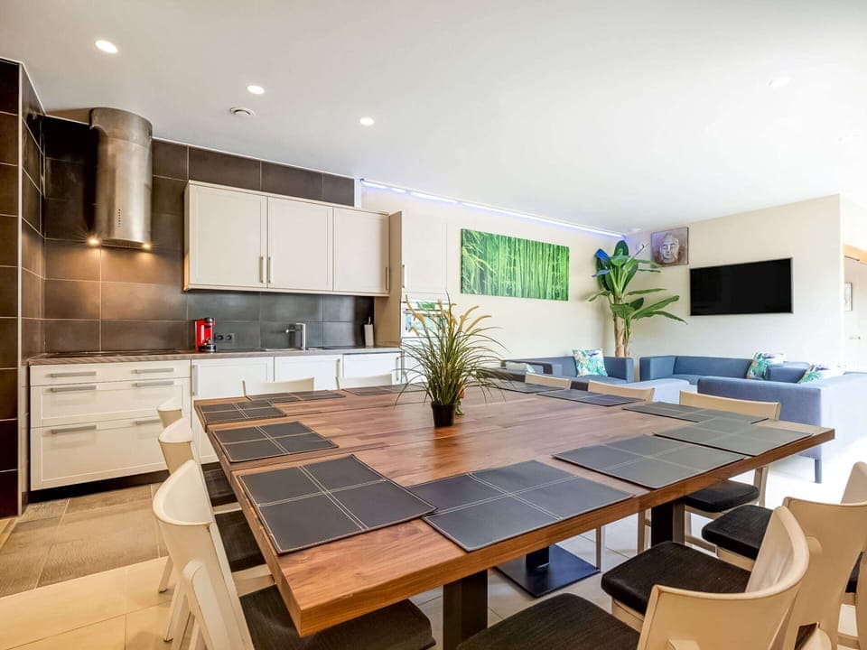 House | Private kitchen | Dishwasher, coffee/tea maker