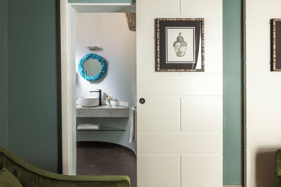 Rainfall showerhead, designer toiletries, hair dryer, bathrobes