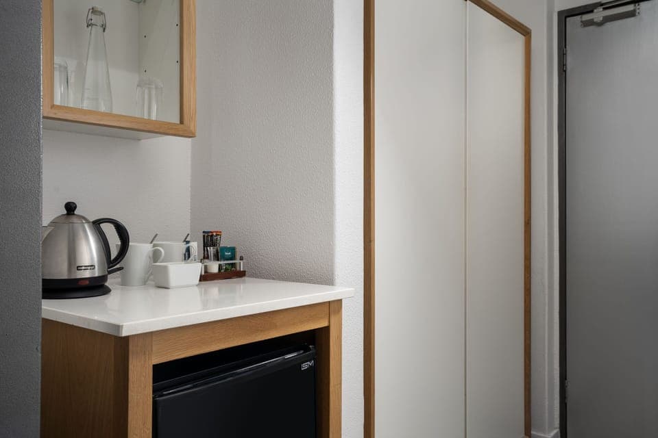 1 bedroom, in-room safe, desk, laptop workspace