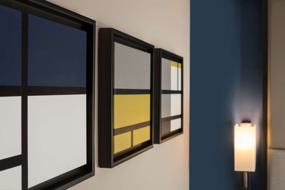 Minibar, in-room safe, desk, laptop workspace