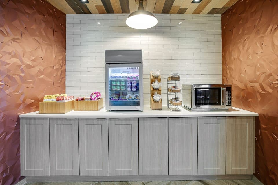 Free buffet breakfast