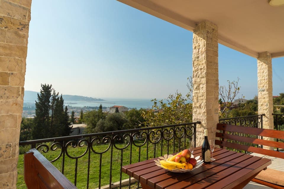 Family House, 3 Bedrooms | Terrace/patio