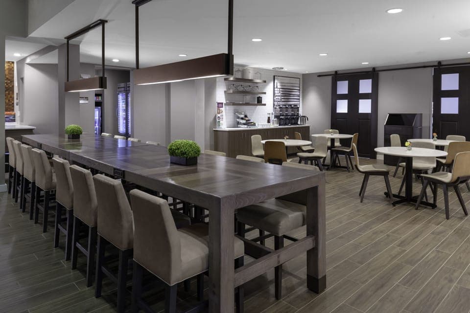 Free daily full breakfast