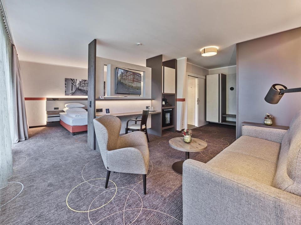 Suite, 2 Twin Beds (Cozy Sitting Corner) | Hypo-allergenic bedding, in-room safe, blackout drapes, soundproofing