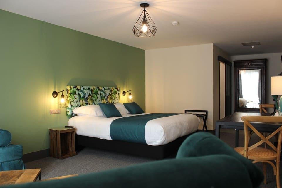 Premium bedding, individually decorated, desk, laptop workspace