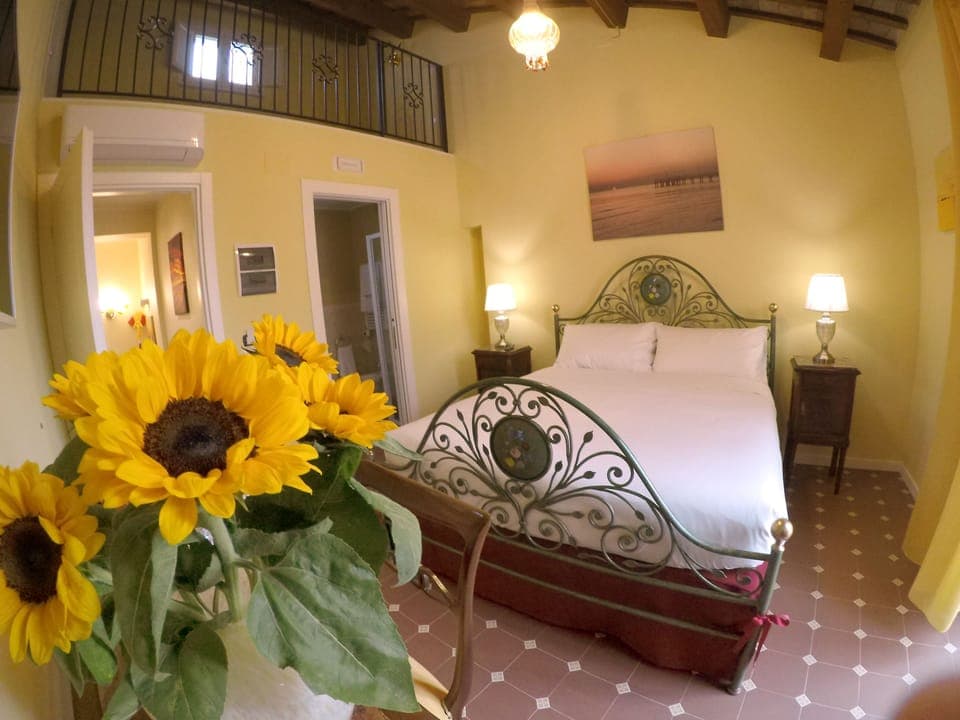 Deluxe Double Room, City View | Minibar, in-room safe, individually decorated, individually furnished