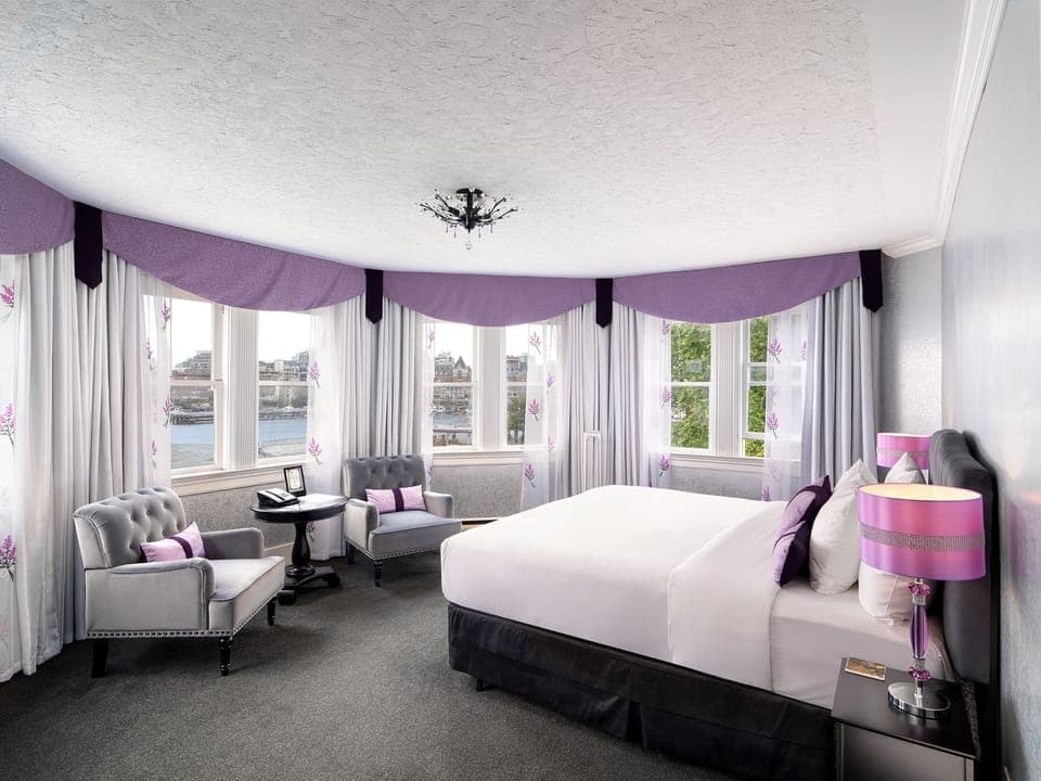 Premium Room | Premium bedding, individually decorated, individually furnished