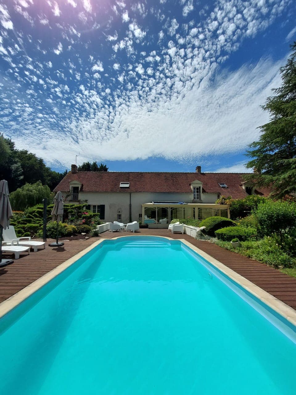 Seasonal outdoor pool, open 10:00 AM to 8:00 PM, sun loungers