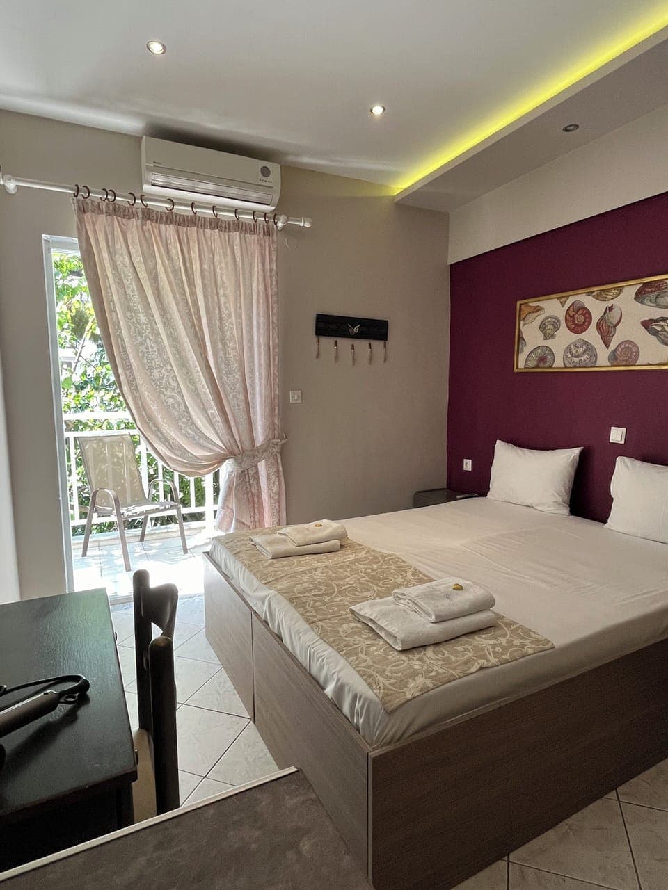 Basic Double Room | Egyptian cotton sheets, premium bedding, down comforters