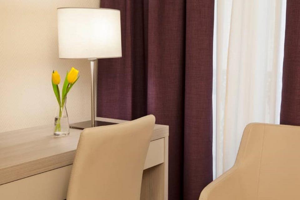 Soundproofing, cribs/infant beds, free WiFi, bed sheets