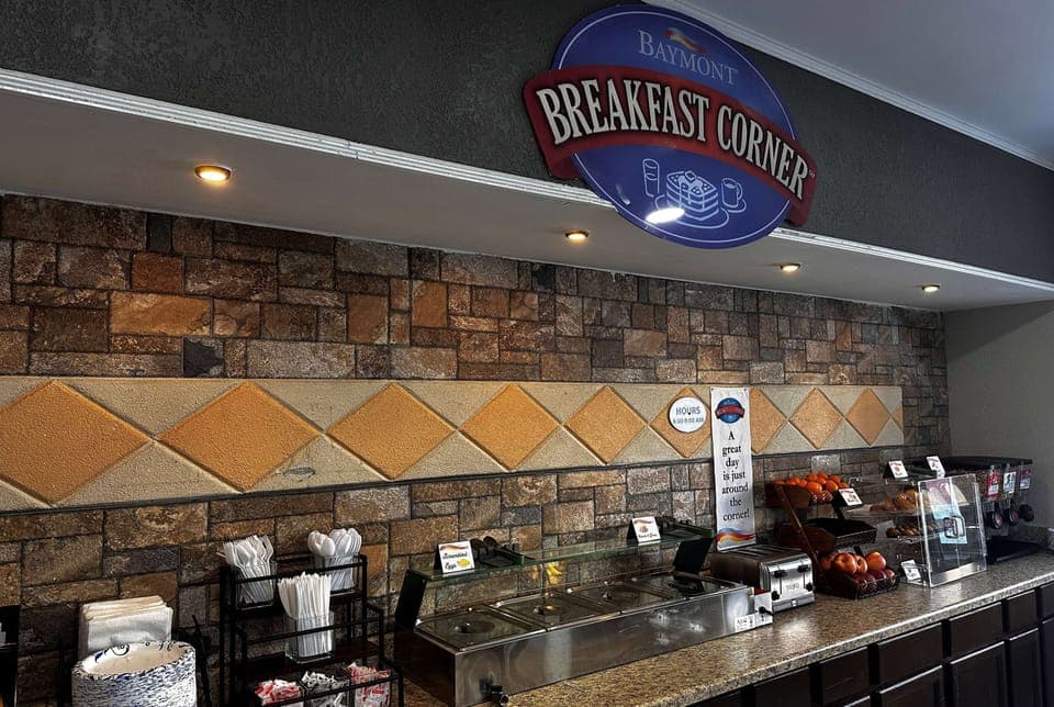Free daily buffet breakfast