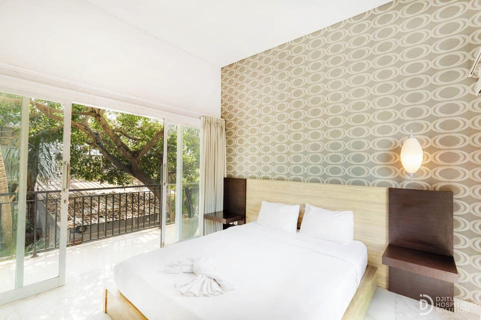 Exclusive Double Room | Desk, laptop workspace, free WiFi