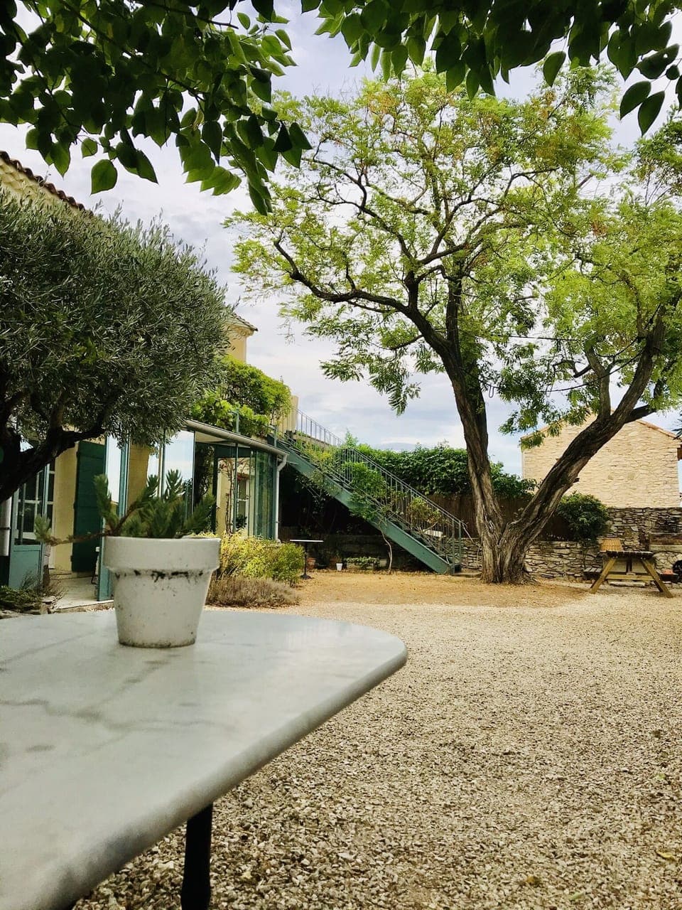 Studio, 1 Queen Bed with Sofa bed | Garden view