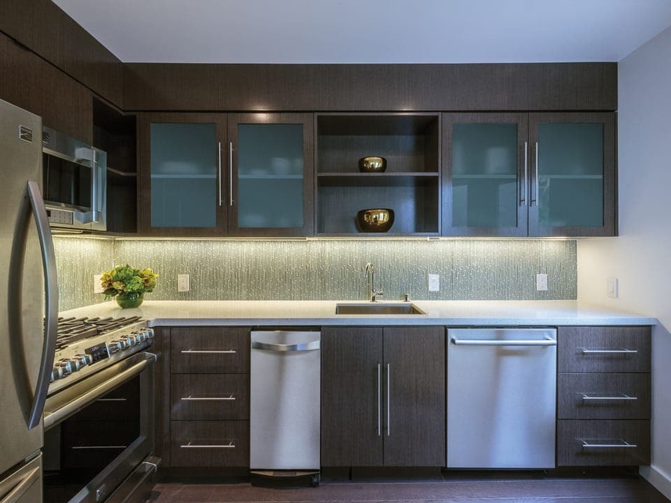 Deluxe Villa, 2 Bedrooms (n.) | Private kitchen | Coffee/tea maker, highchair