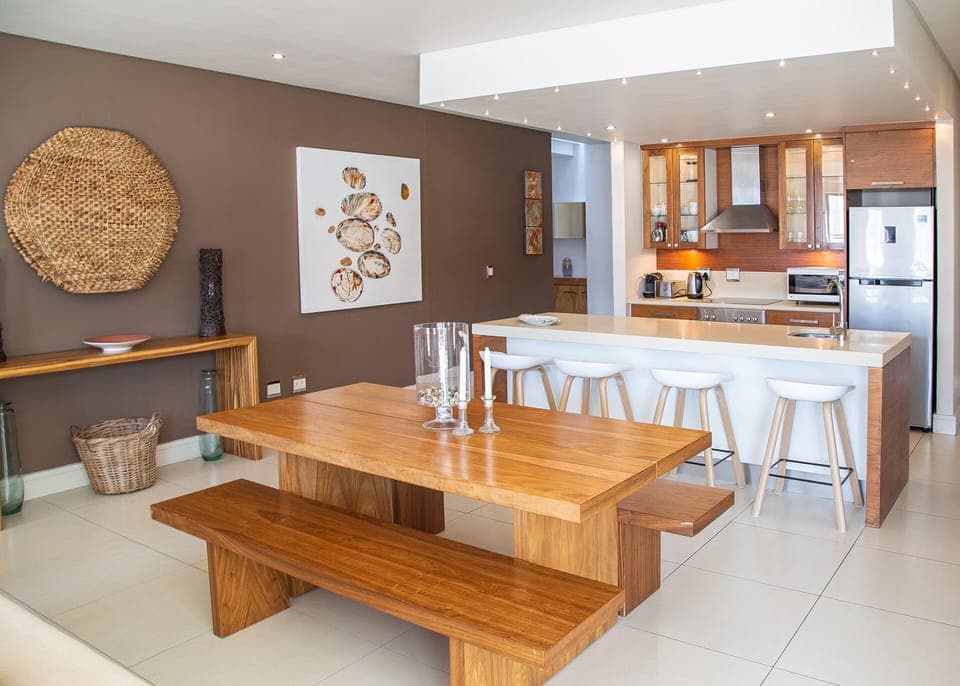 Standard Apartment, 2 Bedrooms | Living area | Flat-screen TV