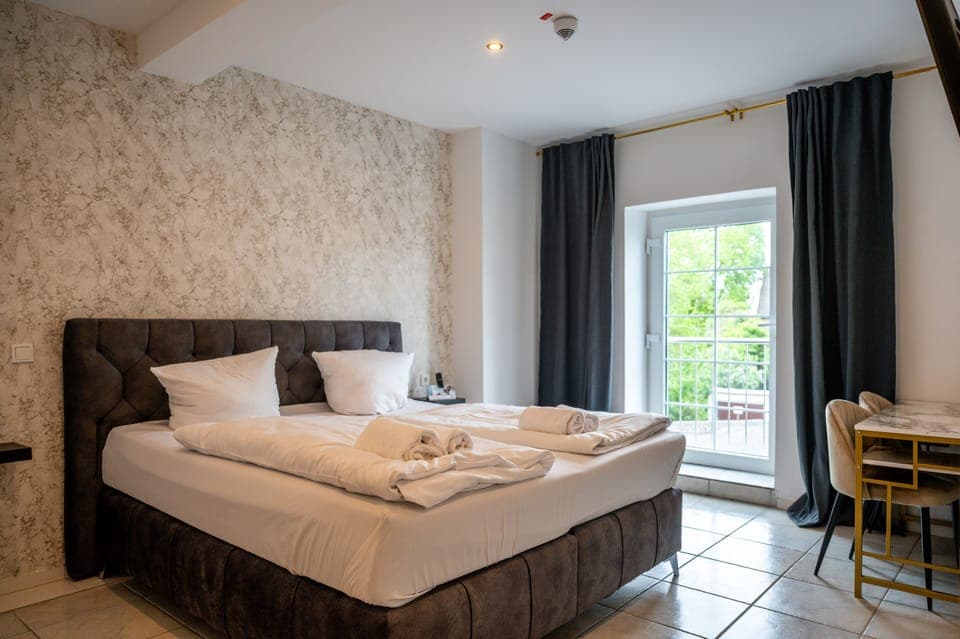 Double Room | Down comforters, memory foam beds, in-room safe, desk