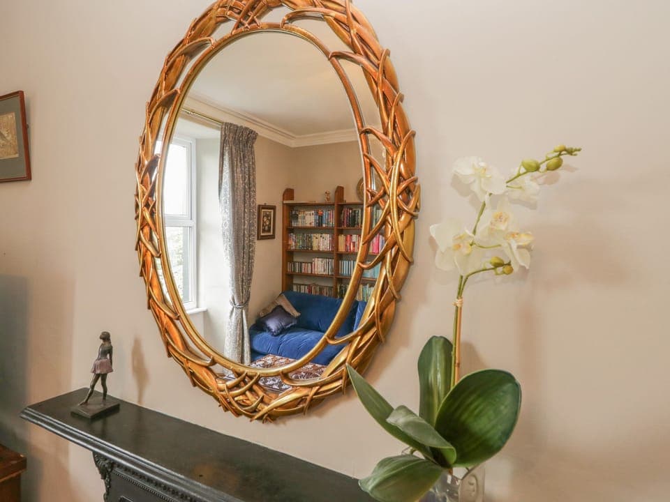 Cottage | 4 bedrooms, individually decorated, individually furnished, free WiFi