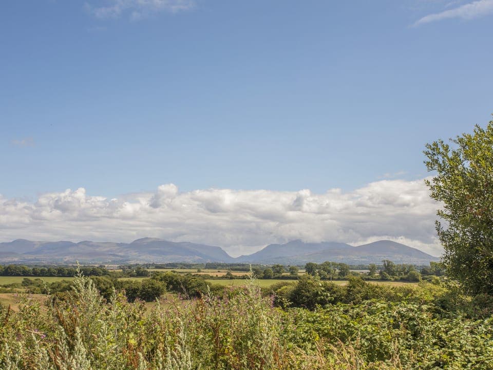 Cottage | Property grounds