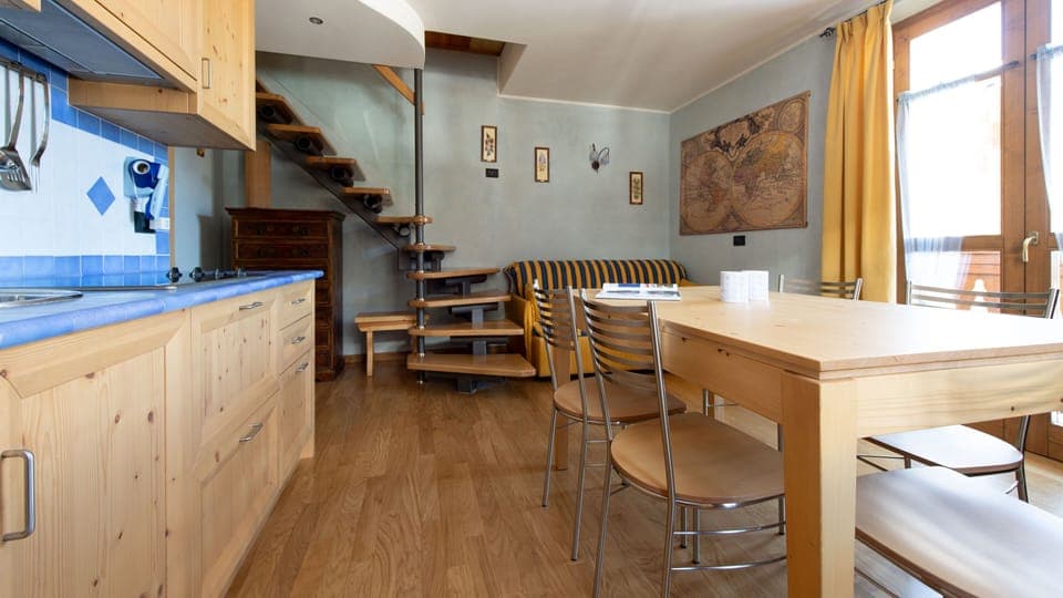 Apartment, Multiple Beds, Balcony, Mountain View | Private kitchenette | Full-size fridge, microwave, stovetop, dishwasher