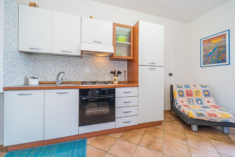 Apartment, 1 Bedroom, Smoking, Balcony | Private kitchen