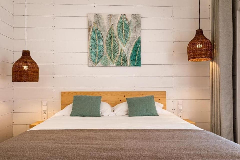 Lodge Lovely | Premium bedding, in-room safe, desk, blackout drapes