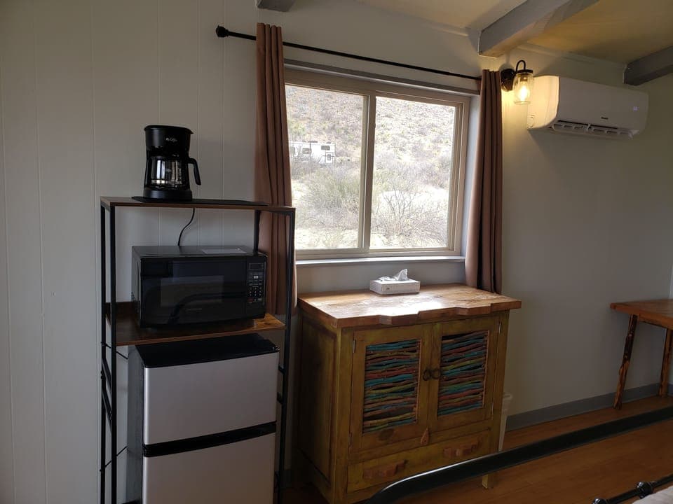 King Suite, 1 King Bed With Sofa Bed, Mountain View, Mountainside | Premium bedding, memory foam beds, individually furnished, desk