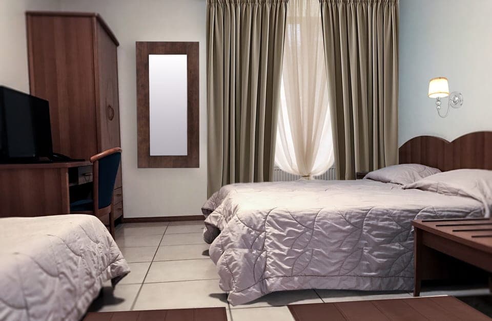 Standard Triple Room, 3 Twin Beds | Minibar, free WiFi, bed sheets