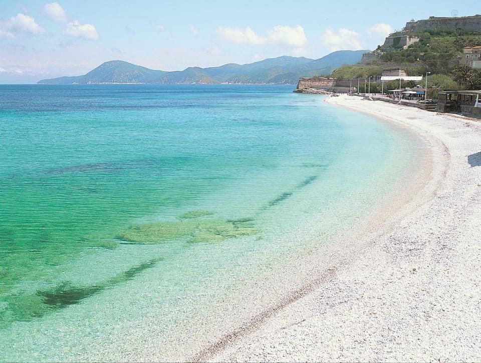 Private beach nearby, sun loungers, beach umbrellas, beach towels