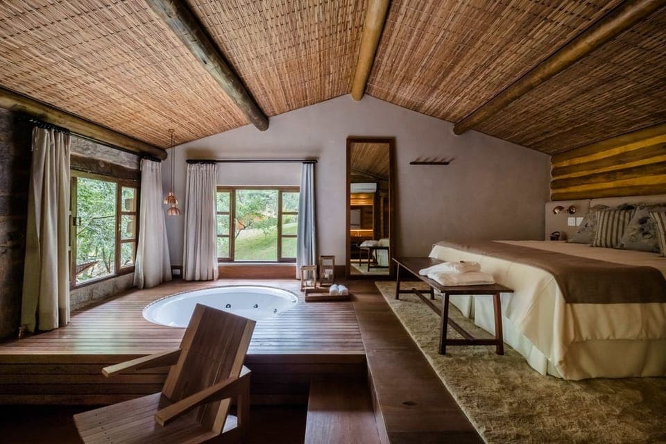 Luxury Chalet, Jetted Tub | Minibar, desk, blackout drapes, free WiFi