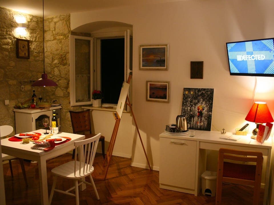 Flat-screen TV