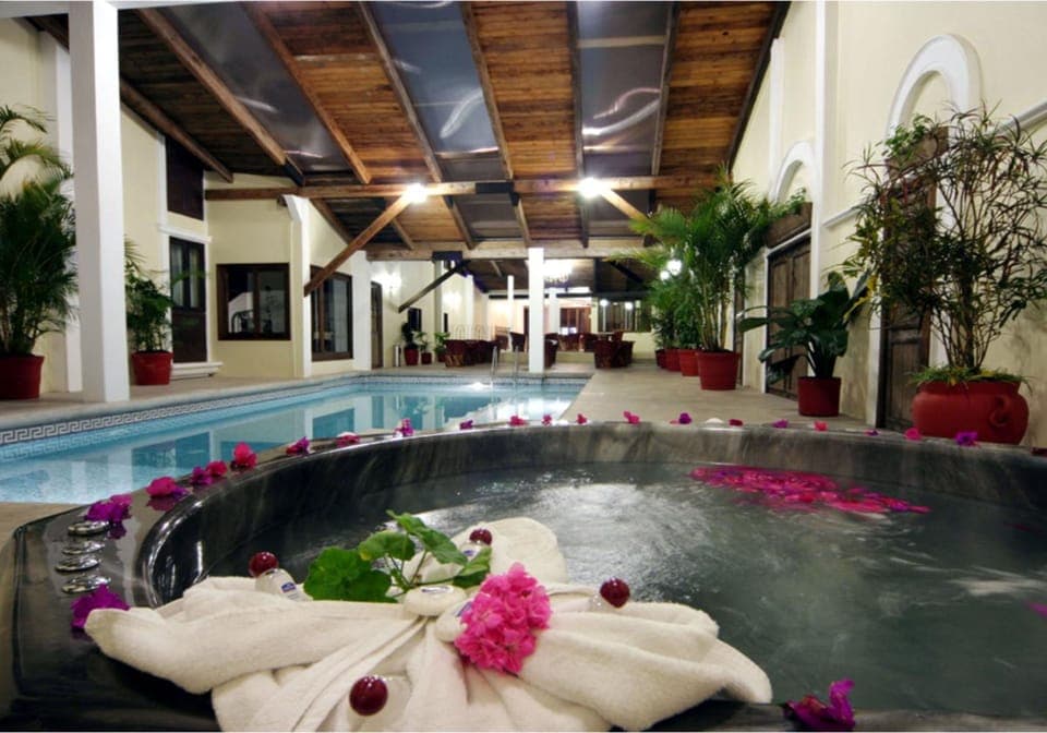 Outdoor pool, sun loungers