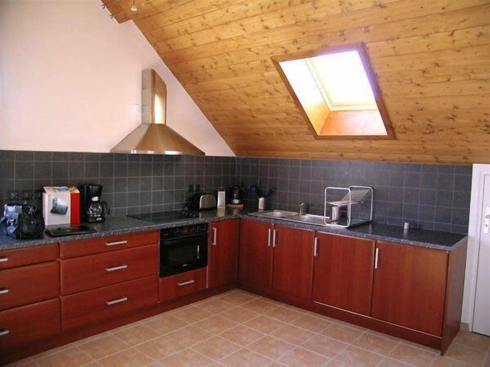 Apartment, 3 Bedrooms | Private kitchen | Fridge, microwave, coffee/tea maker, electric kettle