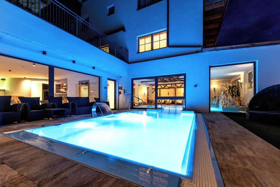 Indoor pool, seasonal outdoor pool