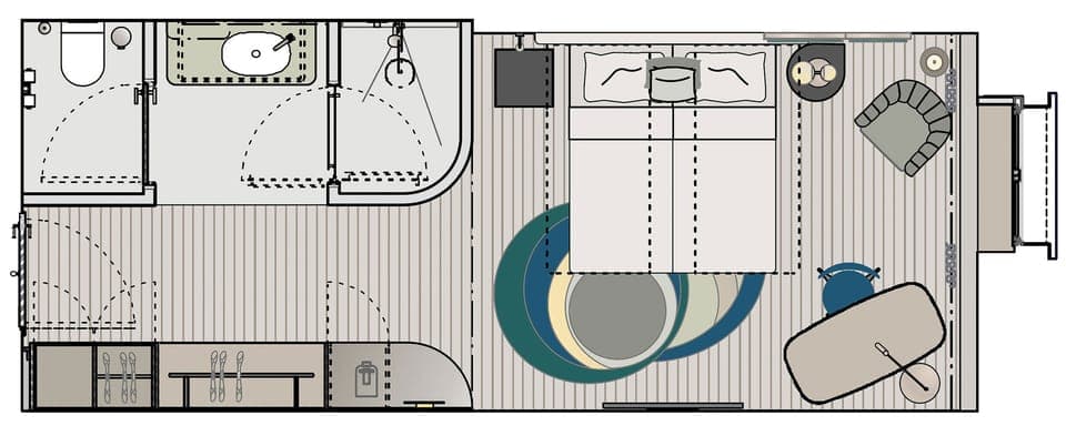 Signature Room | Premium bedding, down comforters, free minibar, in-room safe