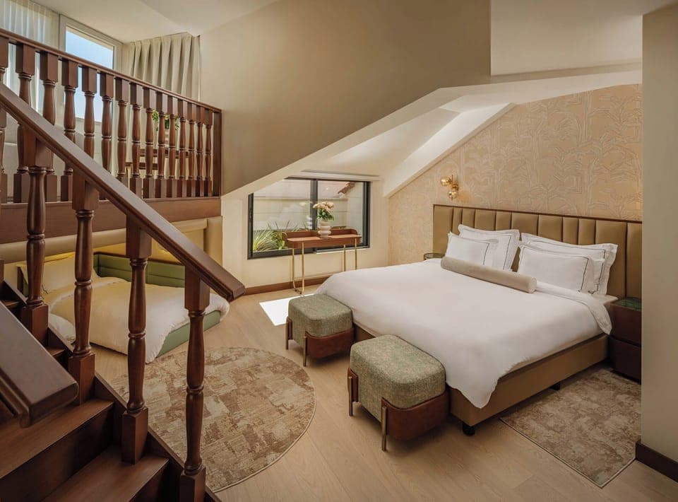 Family Suite | Premium bedding, minibar, in-room safe, desk